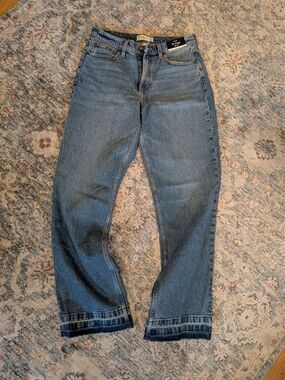 Abercrombie Women's Curve Love Low Rise Baggy Jeans